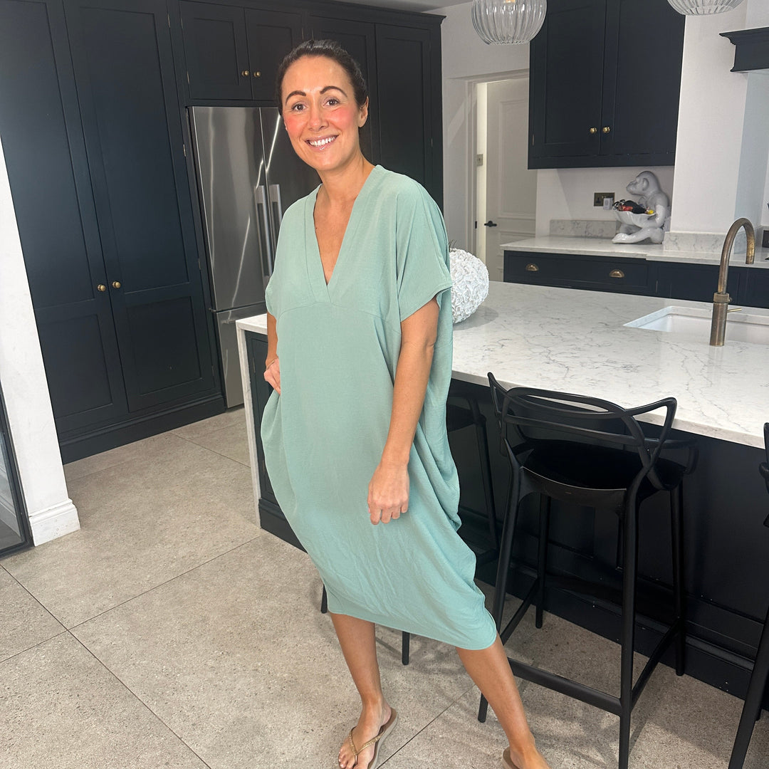 TANYA - V-NECK MAXI DRESS