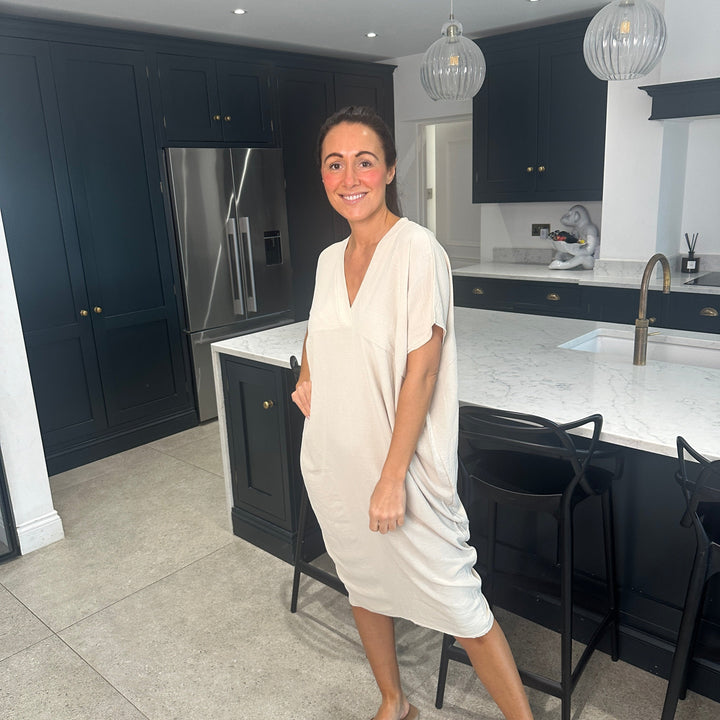 TANYA - V-NECK MAXI DRESS