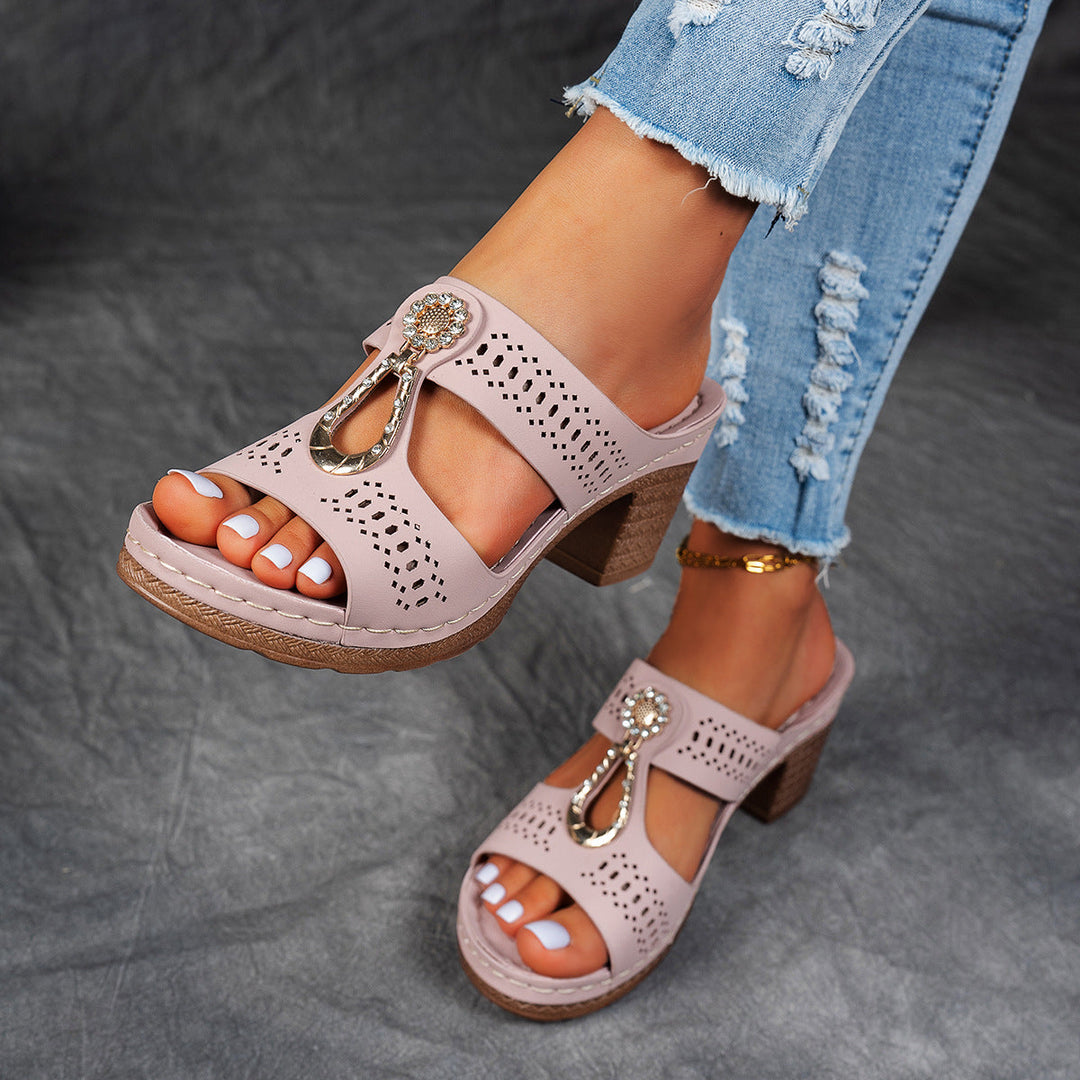 JANESSA - ZIRCON-TRIMMED  COMFORT SANDAL