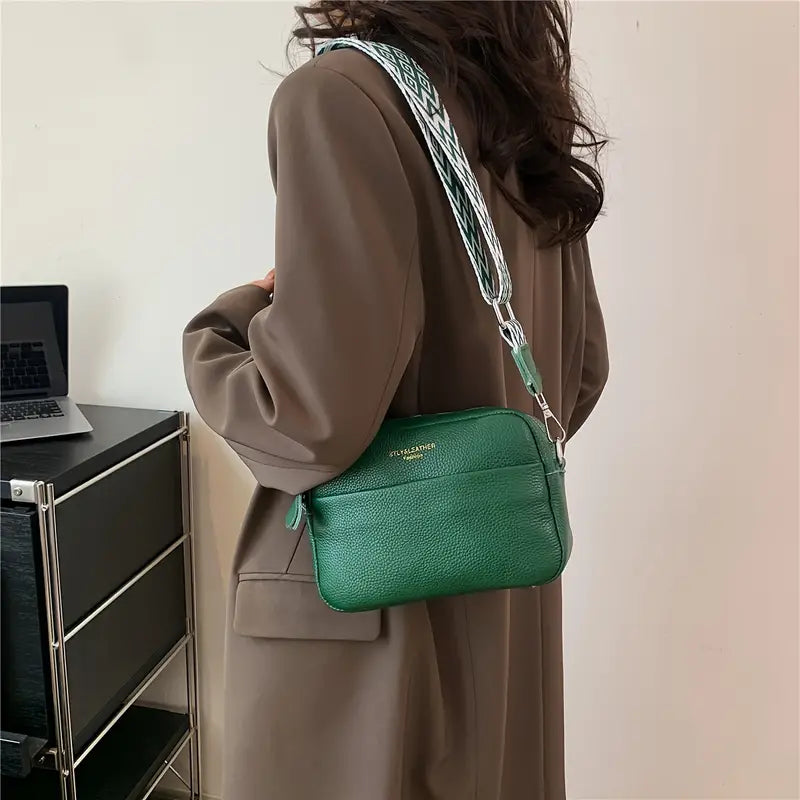 MOLLY - CLASSIC VEGAN LEATHER SLING BAG
