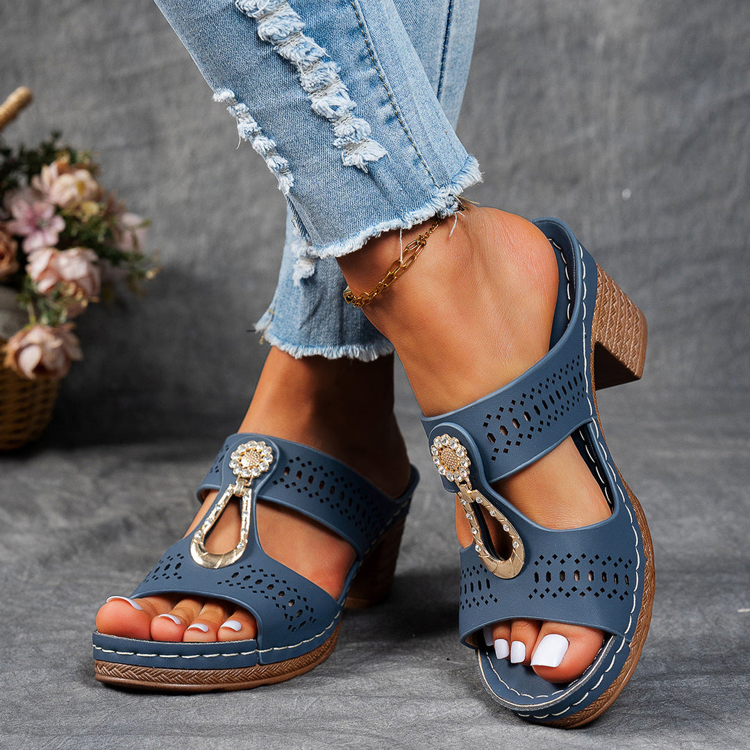 JANESSA - ZIRCON-TRIMMED  COMFORT SANDAL