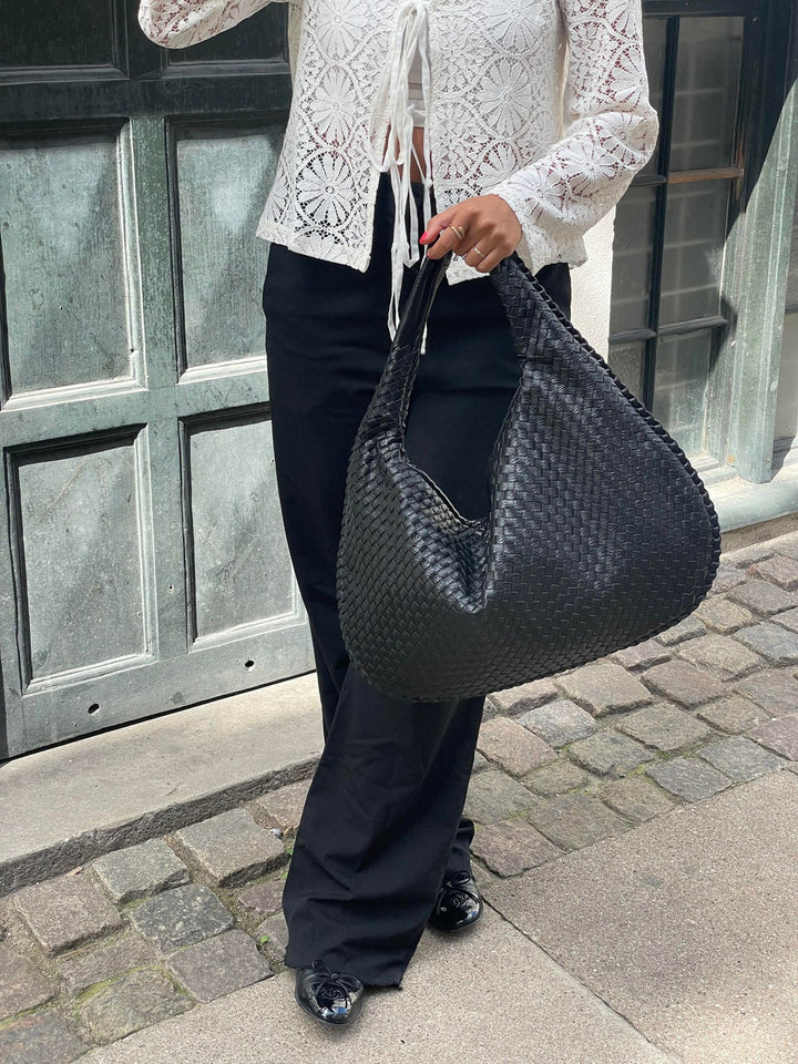 BIANCA - WOVEN VEGAN LEATHER TOTE BAG