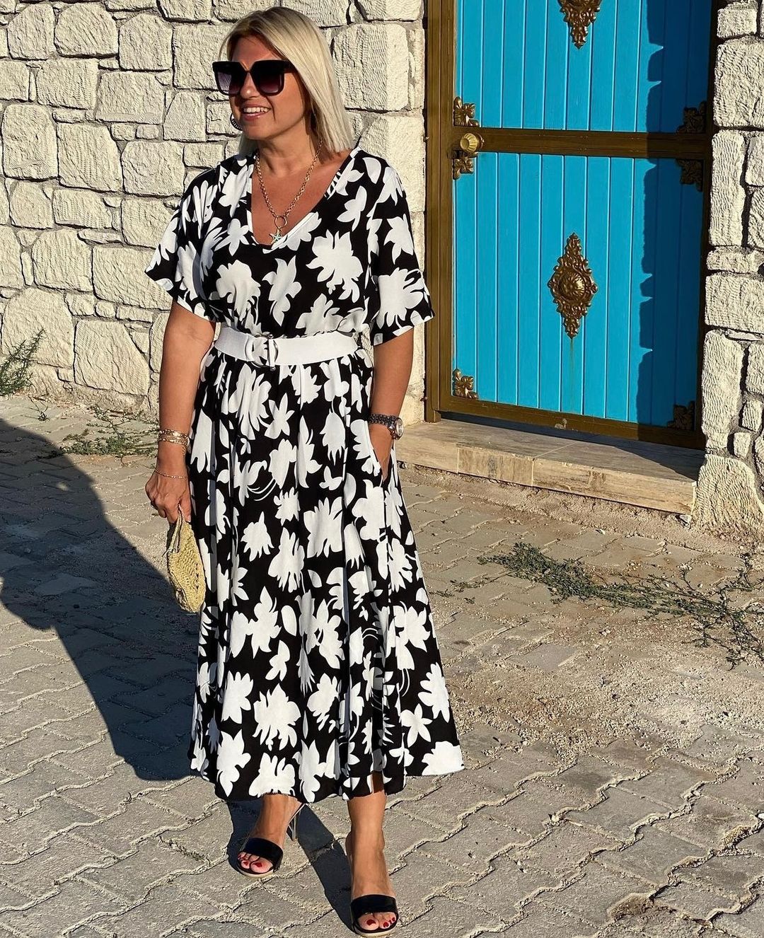 MALIA - ELEGANT FLOWY DRESS FOR TUMMY