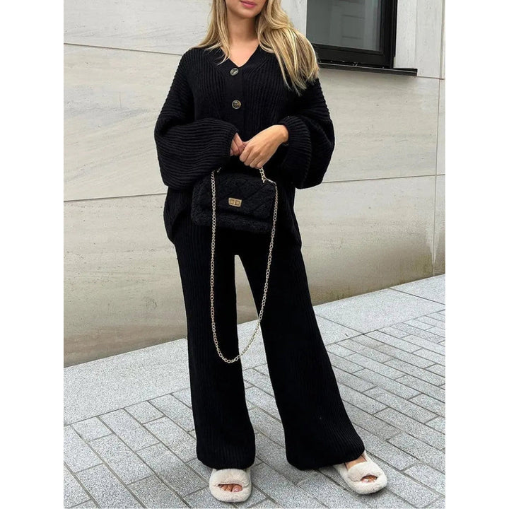 KRINA – SASSY CHIC KNIT STYLE DUO