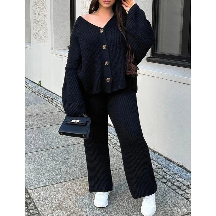 KRINA – SASSY CHIC KNIT STYLE DUO