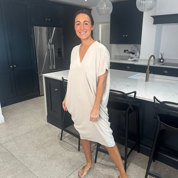 TANYA - V-NECK MAXI DRESS