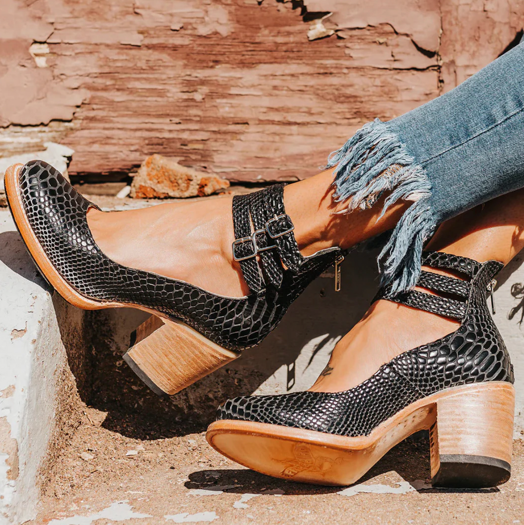 VENICE - RETRO GLAMOUR VEGAN LEATHER HEELS