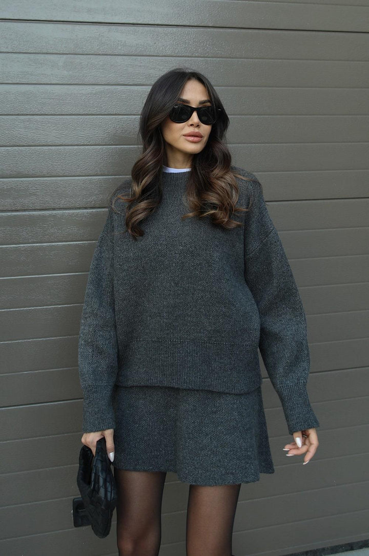 LYANNAH - ELEGANT KNITTED TWO PIECE SET