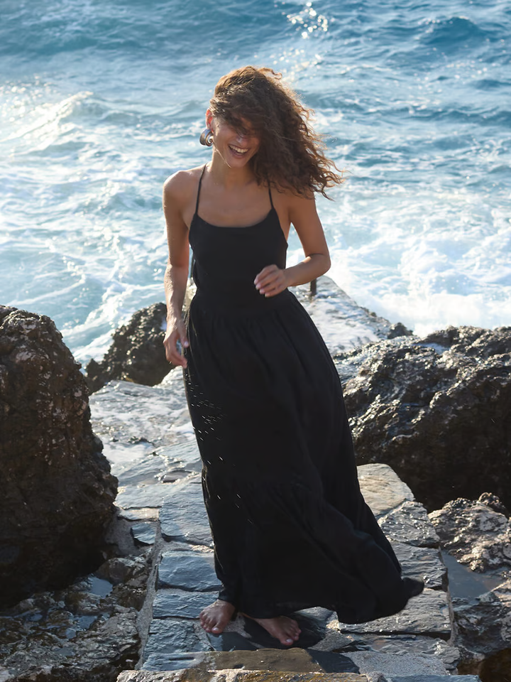 Sandi - Sexy backless with tie straps Maxi Dress